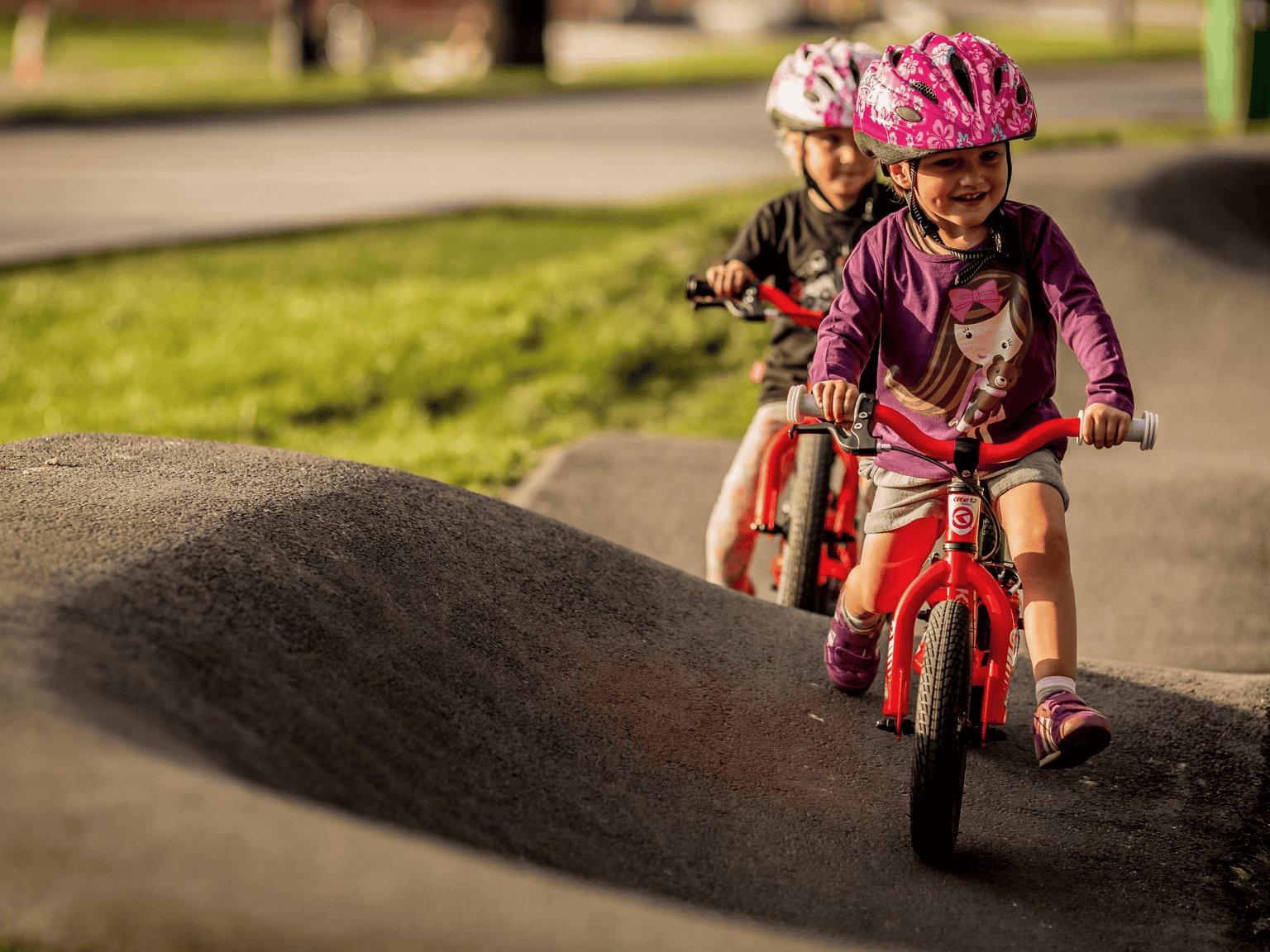 Kinder-Bikes — in Aktion